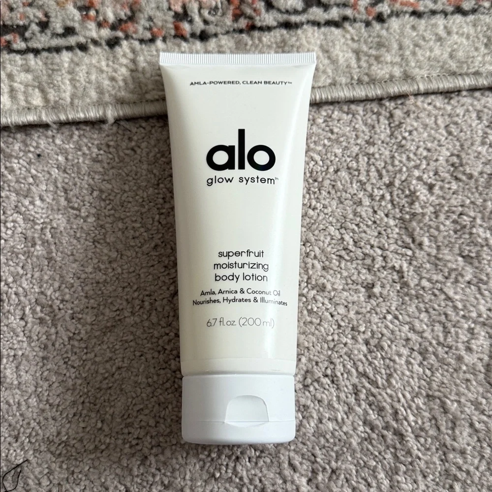 NEW- Alo Superfruit Moisturizing Body Lotion